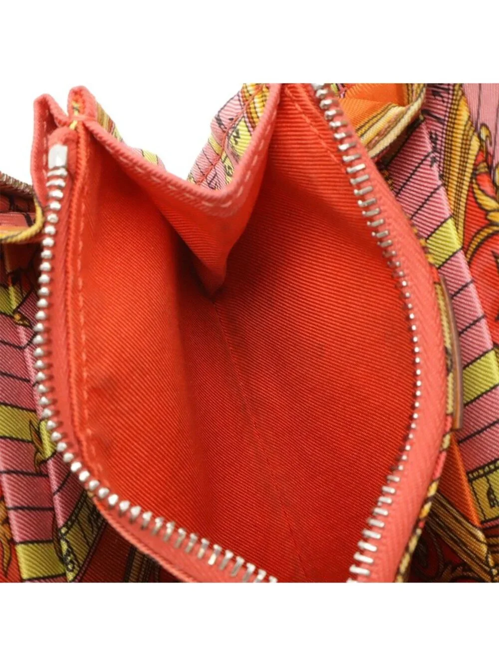 Hermes Azap Silk'in Compact Coin Purse Zip Around Veau Epsom Cognac